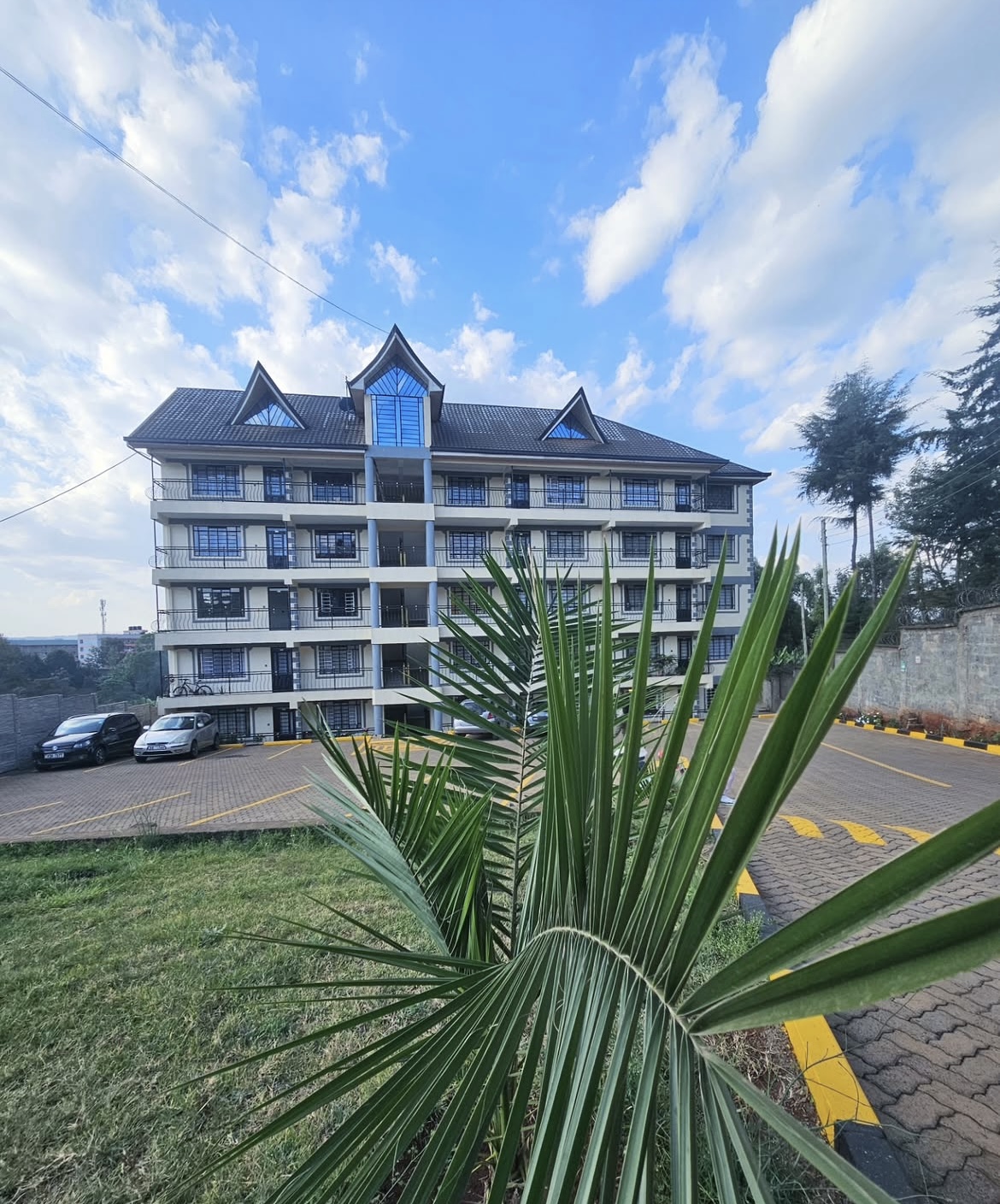 Waiyaki Suites